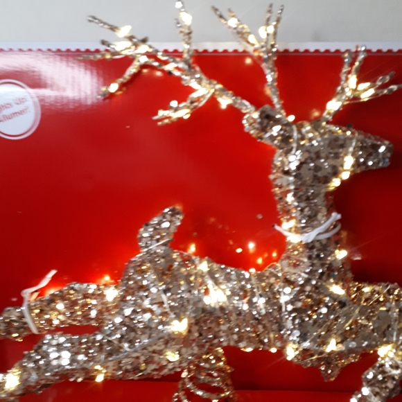 Twinkling LED Tree Topper 12 inch length - Picture 4 of 4